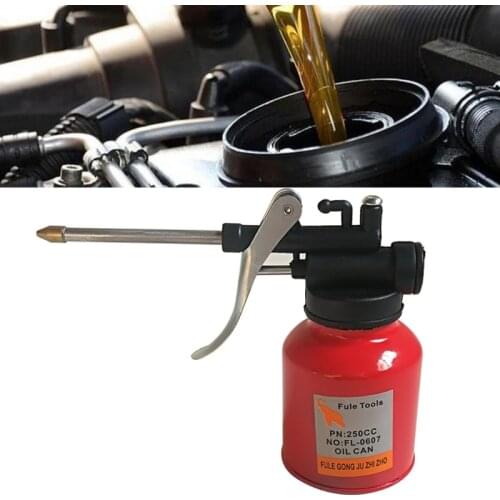U90C 250ml Oil Can Plastic Hose Refueling Pot High Pressure Oiler Grease Pump Auto Accessories