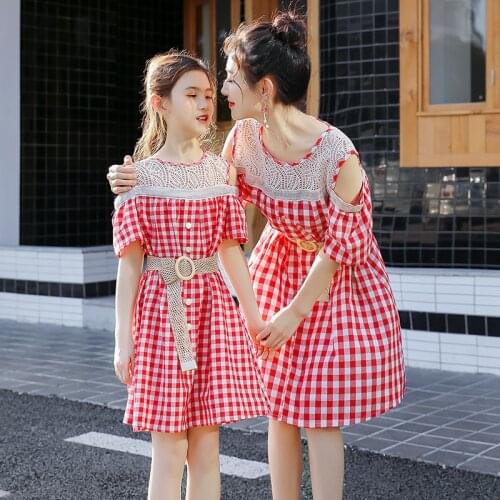 2020 Summer Checkered Mama and Daughter Dress Belt Mesh Mother Girls Dresses Retro Family Matching Clothes Mommy Kids Outfits
