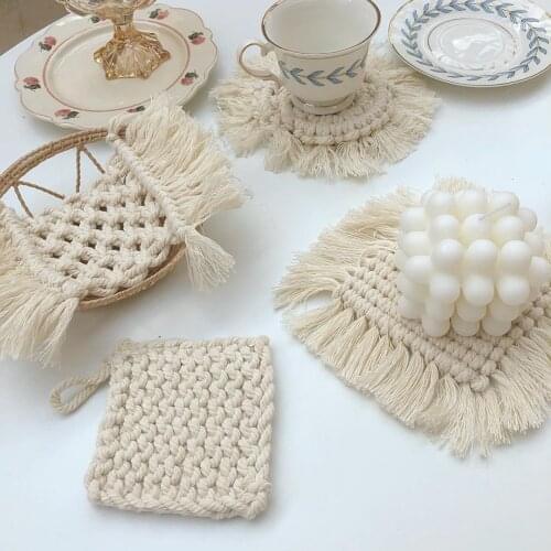 Nordic Hand Made Tassel Cotton Woven Coaster Dining Table Mat Heat Insulation Pot Holder Coffee Drink Tea Cup Table Placemats