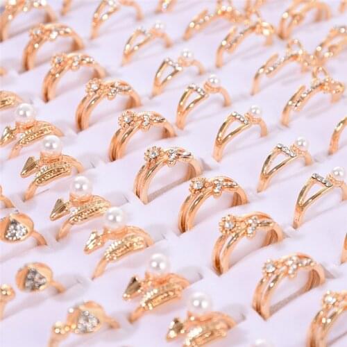 PINKSEE 10Pcs Exquisite Wholesale Mixed Rings Cute Finger Rings for Girls Luxury Rhinestone Crystal not Fade Rings Jewelry Gift