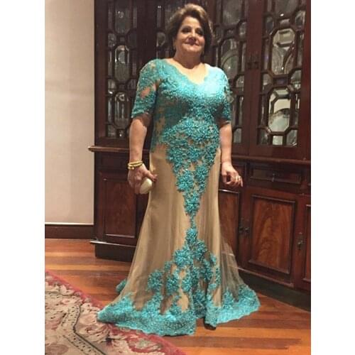 Turquoise Lace Mother of the Bride Dress Half Sleeve V Neck Mother of Groom Suit Mermaid Formal Evening Wedding Party Gowns