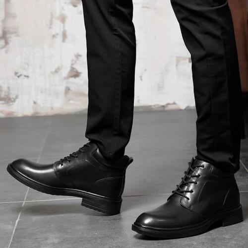 Casual Man Shoes Casual Leather Shoes Men Sports Man Fashion 2020 New Breathable Sneakers Shoe Mens Causal Black