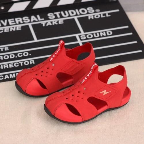 2020 summer new boys and girls soft bottom beach shoes baby fashion toe shoes Soft bottom children leather sandals