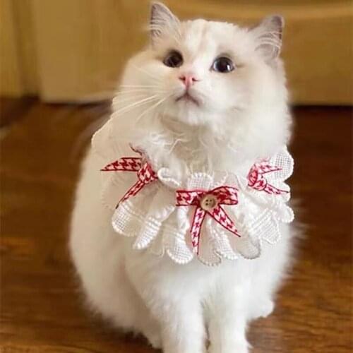 2021 Cat Handmade Bow Bib Tie Pet Accessories Wavy lace buttons Lace Dog Necklace Dogs Festival Bow Tie