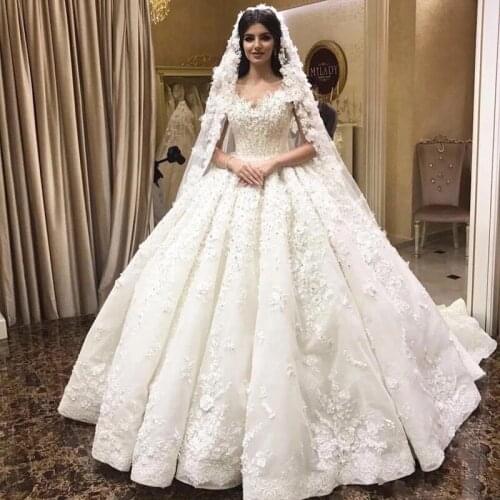 Ball Gown Sweetheart Fluffy Big Train Tulle Lace Flowers Appliques Beaded Luxury Formal Wedding Dresses Bridal Gowns
