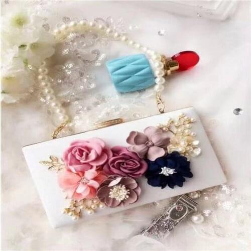 New style handbag Lady Ladies Dinner Bag Diamond Flower Evening Bag Wrist-lets Wedding banquet bag chain handbag banquet clutch