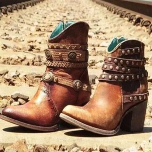 Chaussures Femme Old Fashion Style Woman Ankle Rivets Boots Pointed Toe Genuine Leather Buckle Low Heels Autumn Dress Shoes