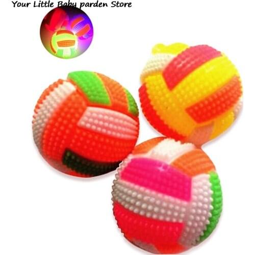Flash Glow Elastic Volleyball Glow Jump Ball Child Toys Random Party Rubber 3 Years Old Gift about 6.5cm Giraffita