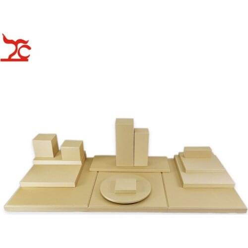 New Porfessional Jewelry Counter Showcase Creative Gold PU Jewelry Display Organizer Board Tower Tray