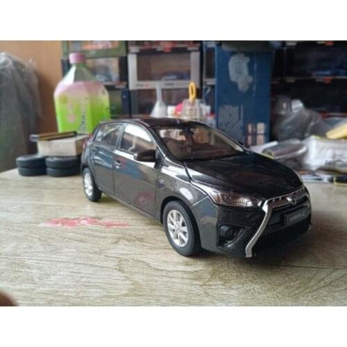 Diecast 1/18 Scale TOYOTA YARIS L Alloy Car Model Gray Static Display Adult Collection Boy Toy Gift Classic Color Box