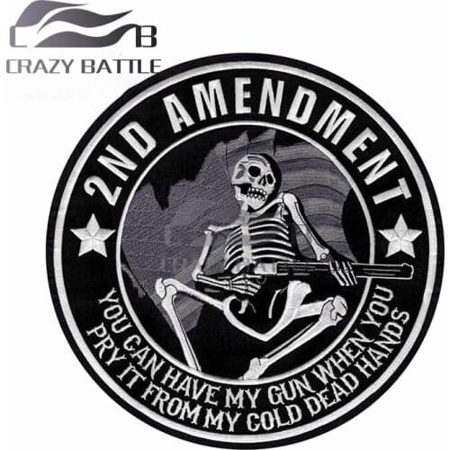 Crazy Battle 13cm x 13cm 2nd Amendment Skull Car Stickers Bumper Surfboard Decal Windshield Motorcycle Bumper Decoration
