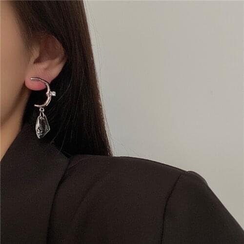 U-Magical High Street Transparent Irregular Ice Cube Dangle Earrings for Women Simple C Shape Open Earrings Jewelry Pendientes