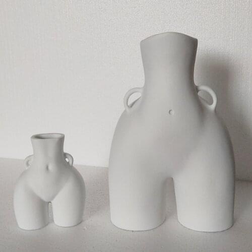 BUM Vase Arts Girl Model Flower Arrangement Ass Dry Flower Pot Resin Craft for Table Decoration Accessories Desk Floral Kettle