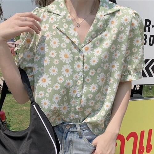 New Daisy Floral Print Blouse Shirts for Women Summer Short Sleeve Button Up Tops Casual Loose Plus Size Fashion Blouses