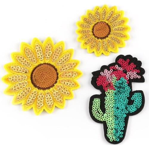 50pcs/lot Sunflower Cactus Sequins Embroidery Patches Letters Clothing Decoration Accessories Diy Iron Heat Transfer Applique