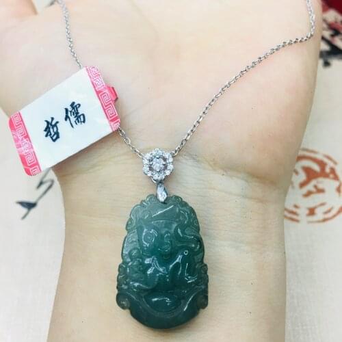 Natural Burmese Emerald jade carving oil green zodiac mouse pendant with 925 sterling silver necklace Ms. jade clavicle chain