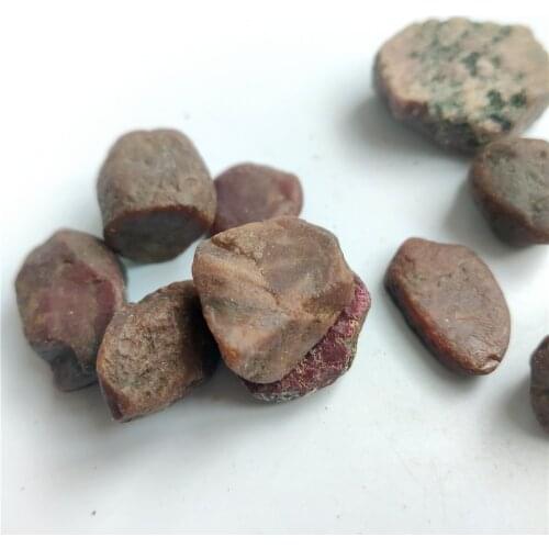 1-5cm Real Corundum Natural Red Ruby Rough Gems Specimen Mineral Healing Stones Natural Quartz Crystals