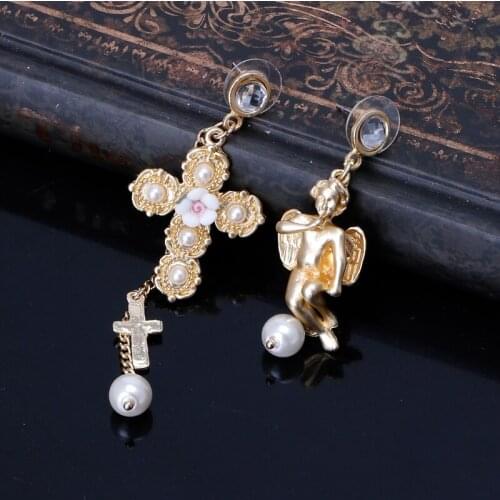 New Baroque Lace Bow Little Angel Angel Drop Earrings Royal Asymmetric Pearl Luxury Jewelry Easy to Wear