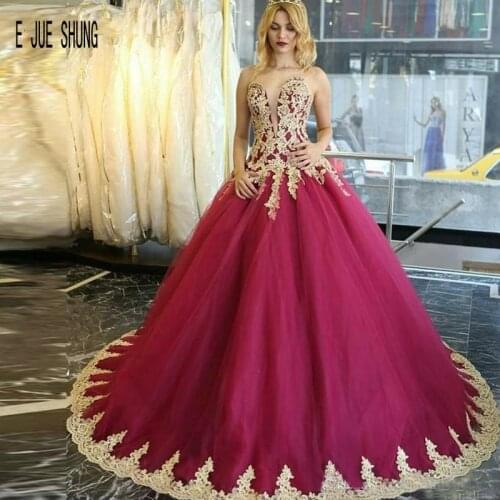 E JUE SHUNG Fashion Burgundy Wedding Dresses Sweetheart Sleeveless Gold Lace Appliques Ball Gowns Bride Dress Vestido De Novia