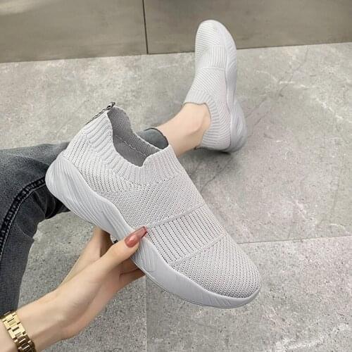 Sneakers Women Vulcanized Shoes Ladies Solid Color Slip-On Sneakers for Female Casual Sport Shoes 2021 New Fashion Mujer Shoes