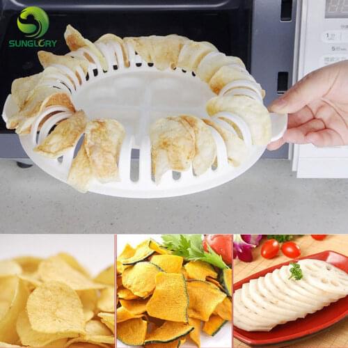 Sunglory DIY Potato Chips Maker Slicer Plastic Microwave Oven Potato Apple Crisp Chips Maker Party Snacks Kitchen Baking Tools