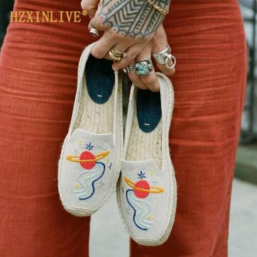 2020 Women Espadrilles Flats Canvas Espadrilles Woman Outer Space Cherry Embroidery Flats Shoes Woman Slip on Flat Beach Shoes
