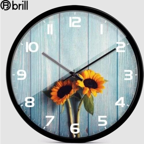 Sunflower Simple Modern Wall Clock Creative Personality Silent Quartz Wall Clock Quiet Fashion Wall Clock Home Decor Ins Style