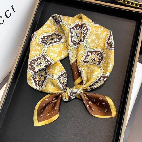 Luxury Brand 100% Pure Mulberry Silk Scarfs Women Small Square Scarf Breathable Lightweight Neckerchief Printed Unique Headscarf