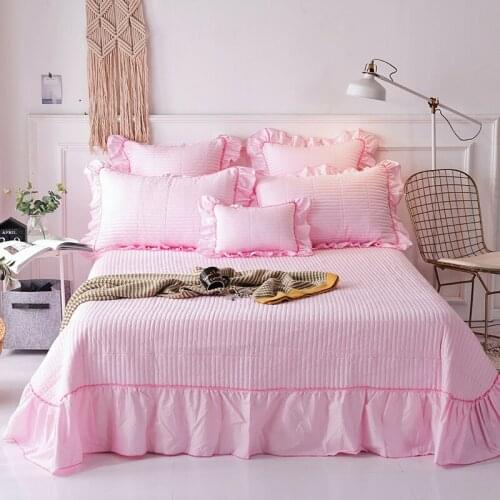 2019 new Waterwash quilting Bedspread Fitted Sheet Pillowcases Cotton 2/3pcs Solid Princess Lace Bedding