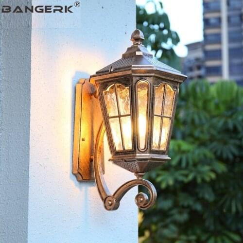 European Outdoor Sconce Wall Lights Vintage IP65 Waterproof Antirust LED Wall lamp Garden Porch Aisle Glass Aluminum Lighting