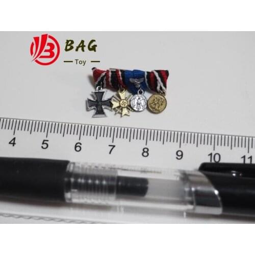 1/6 of the Action Figures model DID D80147 world war ii, the German air force captain metal MEDALS MEDALS