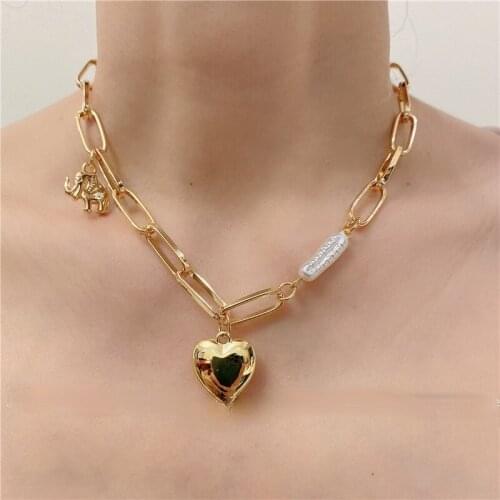 VSnow Vintage Asymmetric Gold Love Heart Necklace for Women Femme Irregular Pearls Chunky Link Chains Choker Necklaces Jewellery
