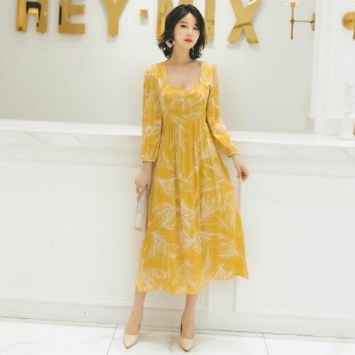 L-5XL Plus Size 2020 Summer Beach Dress Women Long Sleeve Ruched Boho Dresses Ladies Corset Pleated Bohemian Dress Women Elbise