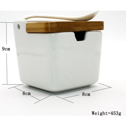 Creative ceramic seasoning can seasoning box seasoning bottle Japanese bamboo and wood lid seasoning can salt tank set