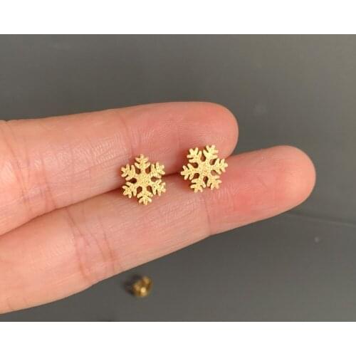 Simple Cute Gold Color Matte Snowflake Shape Stud Earring for Women Girl Small Stainsteel Steel Ear Stud Cuff Jewelry