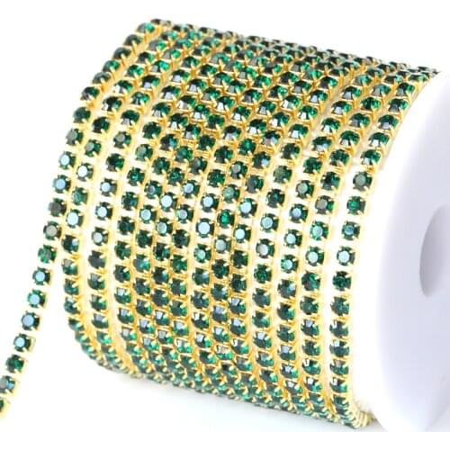 10 yard/Roll Emerald Rhinestone Cup Chain Sew On Rhinestones Trimming Gold Base Dense Claw Dark Green For Evening Dress Y2987