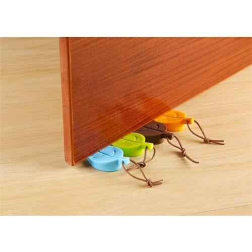 Childrens cartoon door stop Door stopper Anti-pinch device Safety supplies Food grade silicone safety door card 4 colors