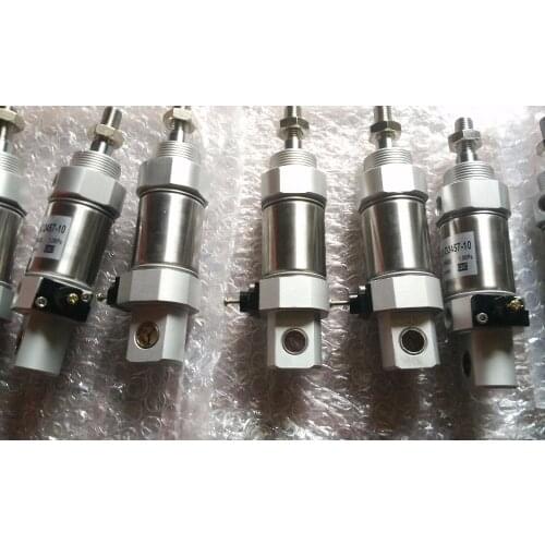 New and original sensor CBM2E32-D2457-10