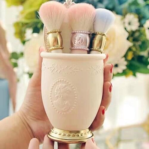 High Quality Emboss Makeup Brush Organizer For Cosmetics Plastic Box Desktop Grocery Storage Tube