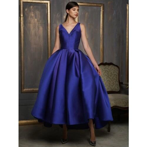 Retro Royal Blue Satin Tea Length Prom Dresses Double V Neck Sleeveless Formal Party Gown A Line Robes De Soirée