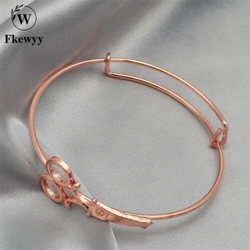 Fkewy New Fashion Bracelets Luxury Jewelry Designers Scissors Rose Gold Bracelet Gothic Accessories Charms For Bangles Women