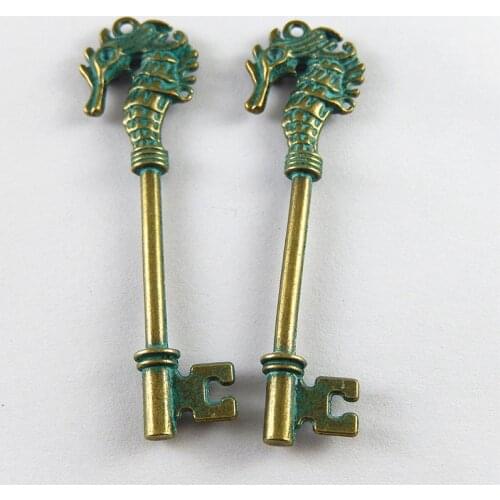 10pieces)Creative Antique Alloy Key Sea Horse Man Necklace Pendant Bracelet Charms 72*20*mm Jewelry Accessories Crafts 52161