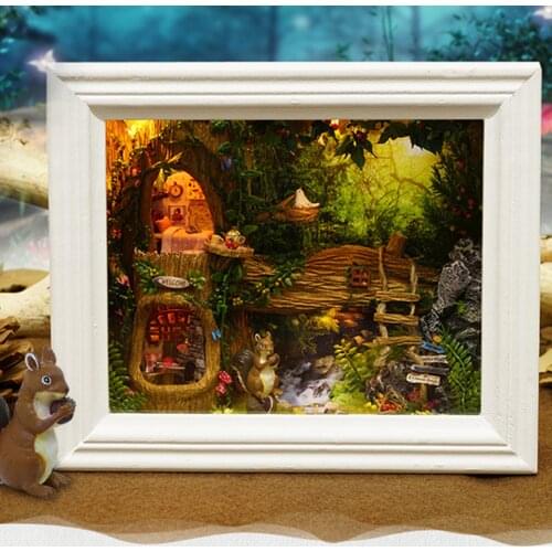 DIY Nut Station Photo Frame Model Dollhouse Squirrel Creative Model Gifts