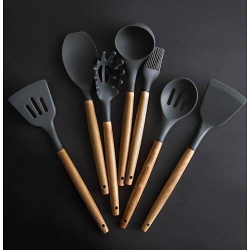 Wood Handle Food Grade Silicone Kitchenware Multiple Sets Kitchen Tools Scraper Set Kitchen Tools Kitchen Accessories