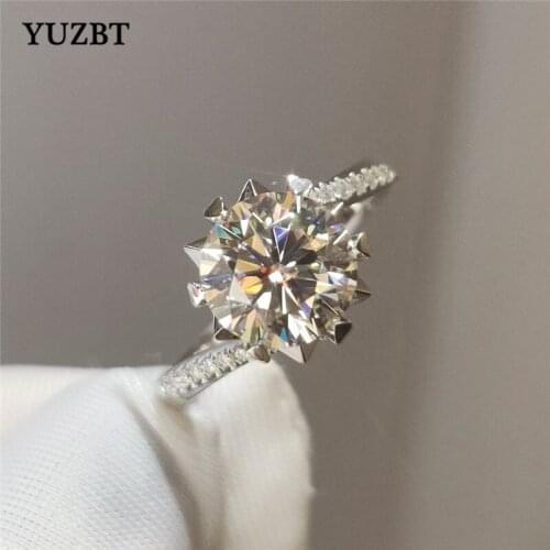 YUZBT Women 925 Silver 2 ct Brilliant Cut Gemstone Diamond Test Past D Color Moissanite Twist Arm Snowflake Ring Wedding Jewelry