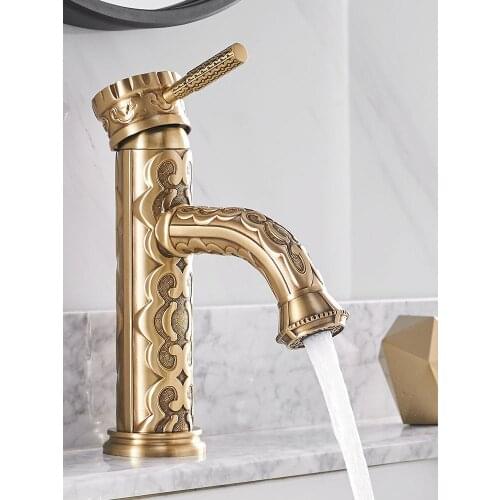 Basin Faucets Solid Brass Retro Bathroom Faucets Bronze Single Handle European Hot and Cold Water Basin Mixer Tap LA10128AAB