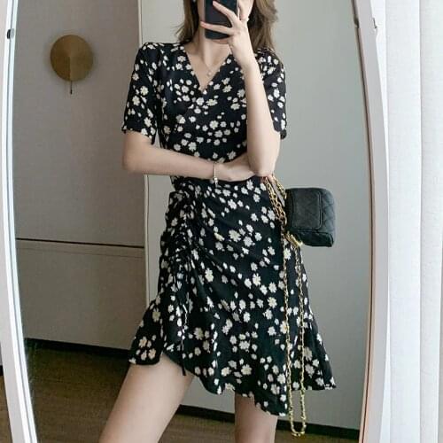 Little Daisy Chiffon Mini Dress Female Summer Fashion Elegant V-Neck Short-Sleeved Waist Sexy Irregular Party Little Black Dress