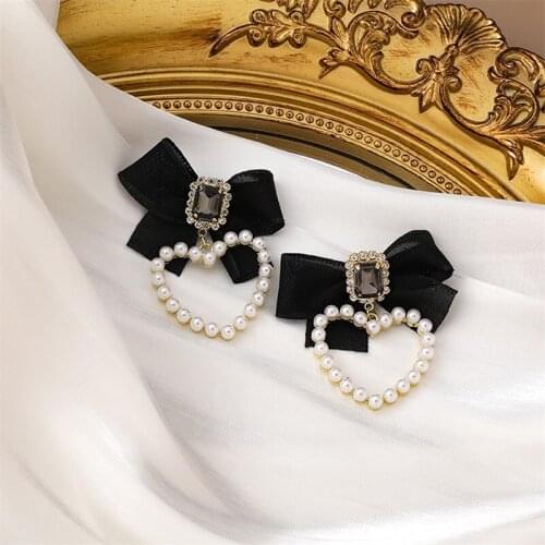 Chinese Style Retro Palace Style Earrings Bowknot French Black Peach Heart-Shaped Earrings Fashion Wild Earrings Women Vintage