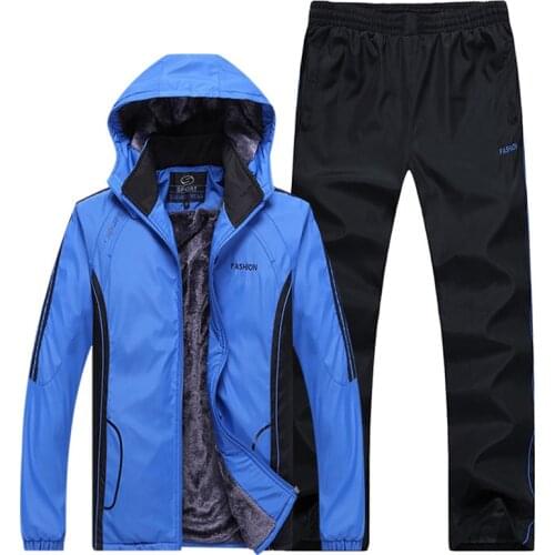 2021 Fashion Suit Men Thermal Sets Winter Workout Fleece Keep Warm Tracksuit European Windproof Gym Sportswear Mens Clothing