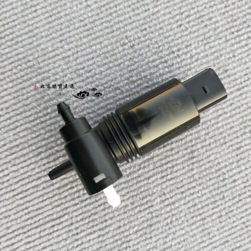For Benz A200 B200 GLA200 GLA260 wiper spray motor water front windshield spray motor